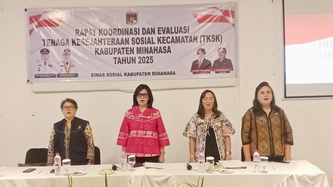 BUKA: Sekkab Lynda Watania saat membuka acara bersama TKSK se-Minahasa, Kamis (18/9/2025).