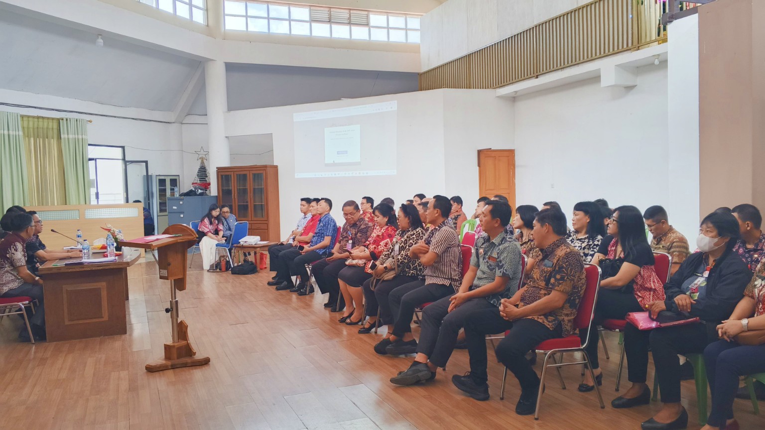 FOKUS: Suasana pelaksanaan  Rapat Koordinasi Program Kegiatan sekaligus Sosialisasi Data Tunggal Sosial Ekonomi Nasional (DTSEN), Kamis (25/9/2025). Dok istimewa