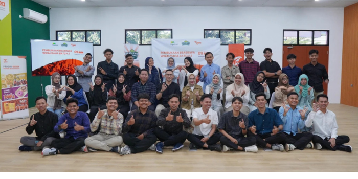 Program Beasiswa Wirausaha Pegadaian Batch 2 yang digelar PT Pegadaian (Persero) di Gadespace Cimahi pada (9/7). (dok. Jawapos/istimewa)