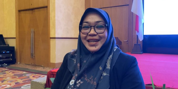 Karmila Kambayang (37), agen Pegadaian bersertifikat, saat Wawancara Tatap Muka di Aston Hotel Manado, (09/10)