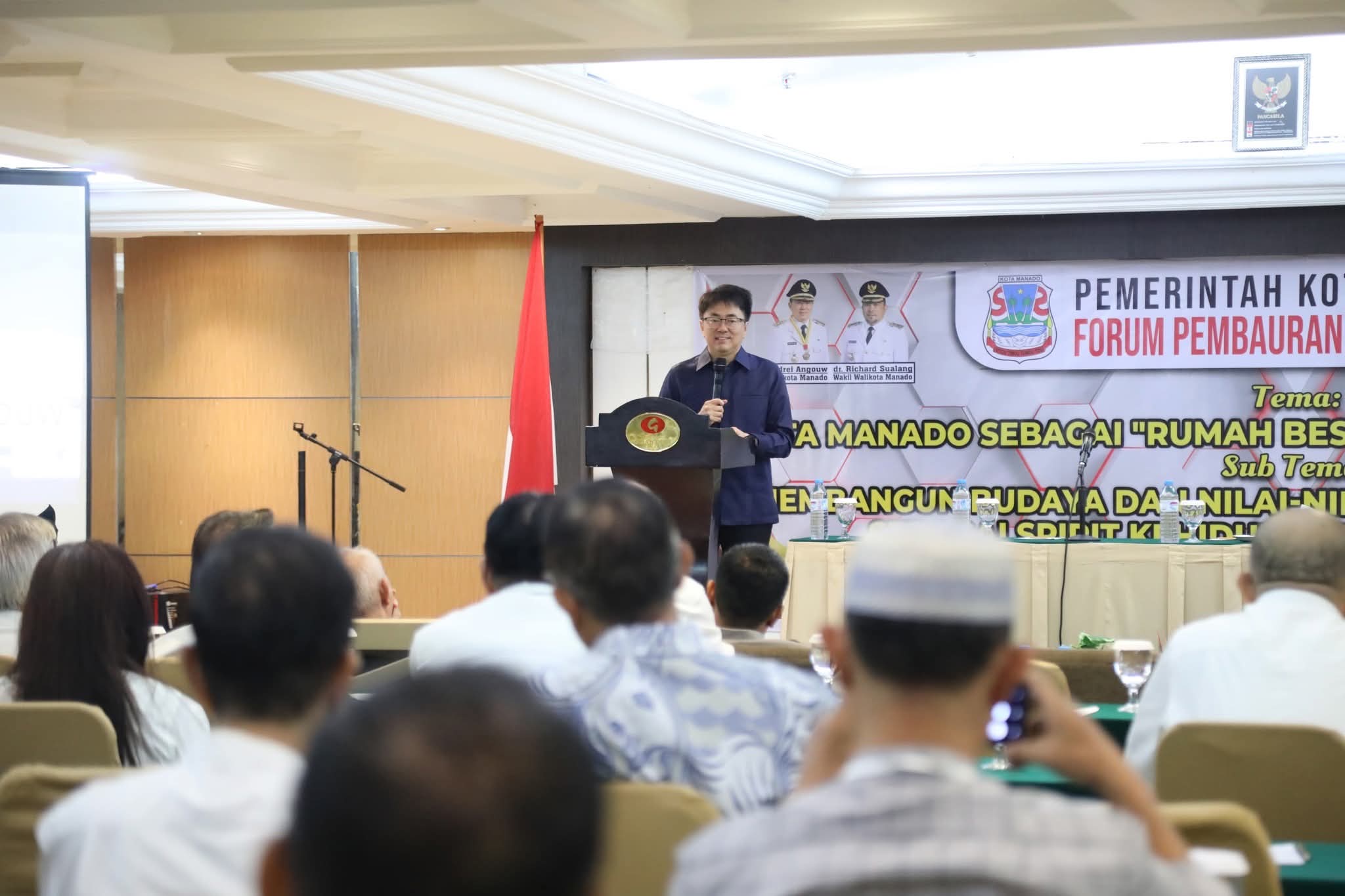 Wali Kota saat menyampaikan sambutan dalam kegiatan Rakor Forum Pembauran Kebangsaan, Kamis (30/10)