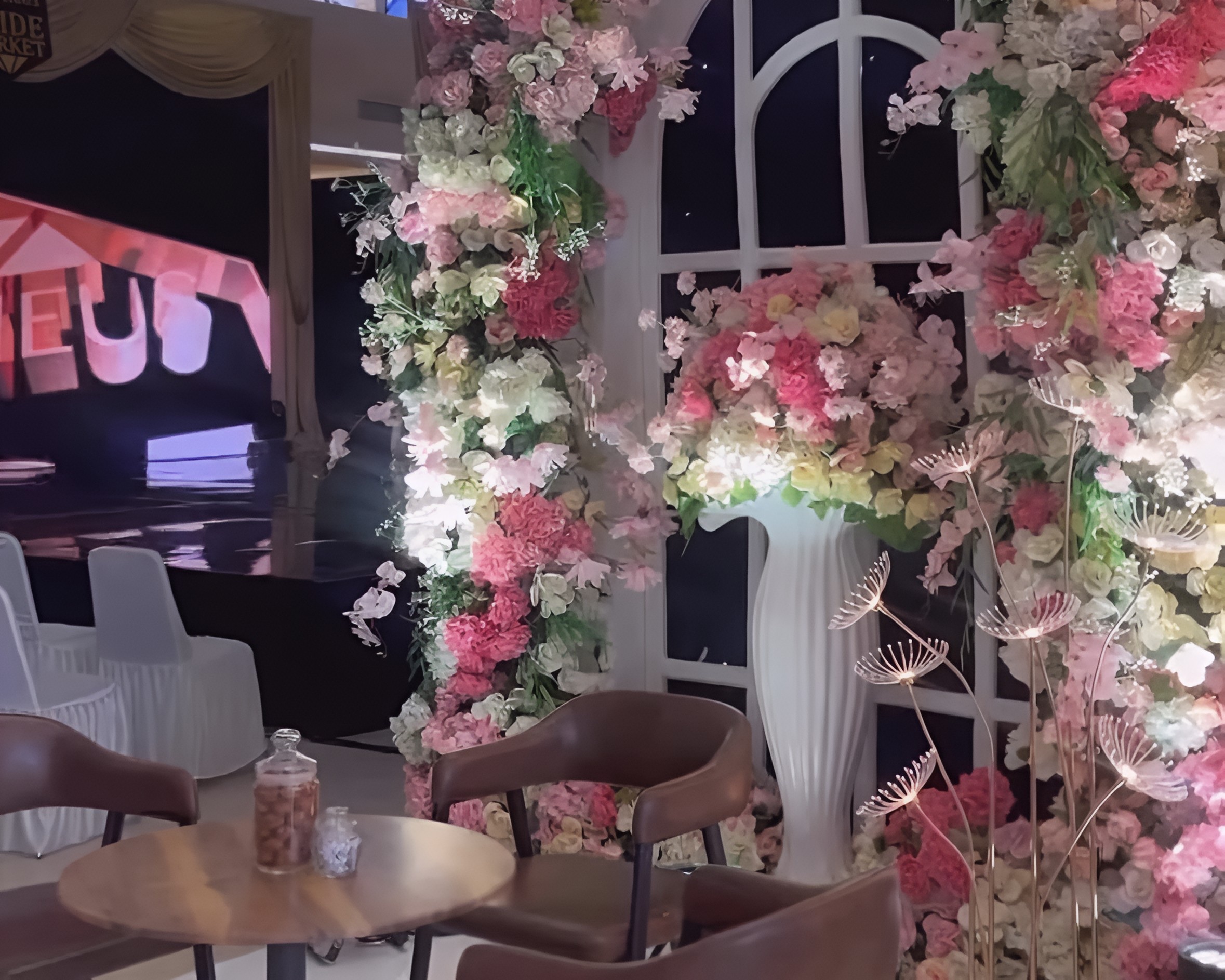 Booth Swiss-Belhotel Maleosan Manado di bride market Mantos