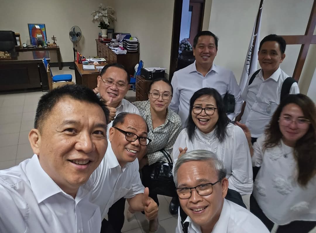 Foto usai rapat BPMS. Wakil Ketua Sinode Tegaskan, BPMS GMIM Tidak Memecat HA