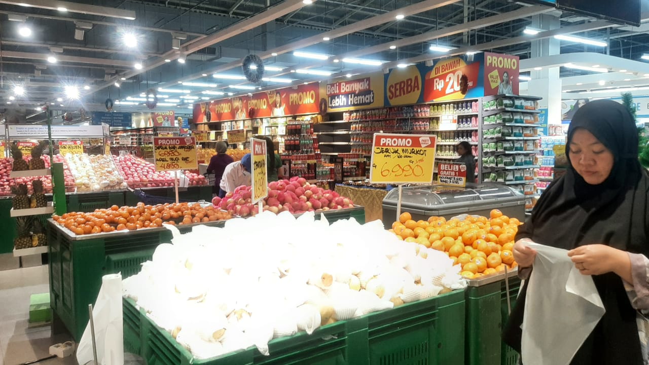 Diskon spesial di Hypermart Mantos