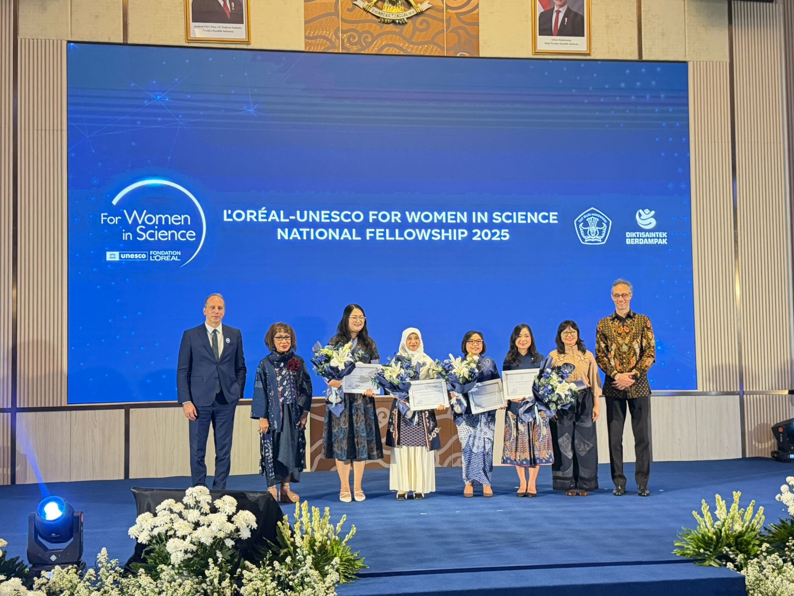 Empat perempuan peneliti Indonesia raih penghargaan L&rsquo;Or&eacute;al&ndash;UNESCO For Women in Science 2025 atas kontribusi mereka bagi kemajuan sains.