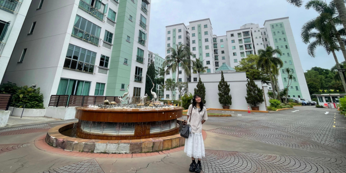 Xanelle Supit saat berada salah satu unit milik EVO House yang terletak di Springdale Condominium, Kamis (13/11). (Dok: Jasinta Bolang)