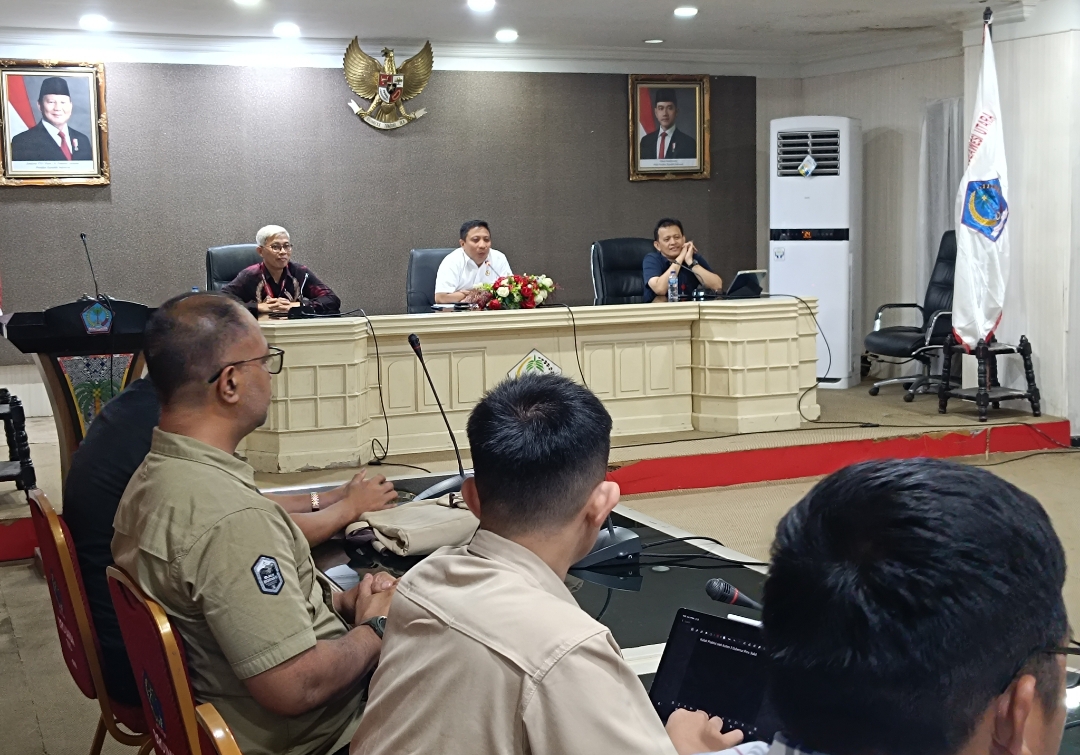 Kuliah praktisi Prodi Magister Ilmu Pemerintahan Unsrat Manado di kantor Gubernur Sulawesi Utara