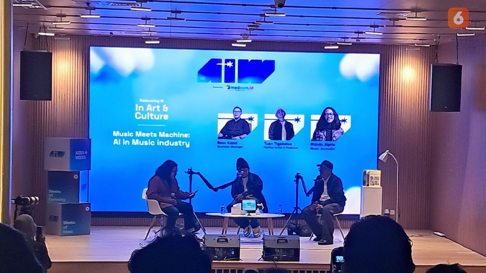 AI mulai masuk ke dunia musik&mdash;teman baru musisi atau ancaman besar?