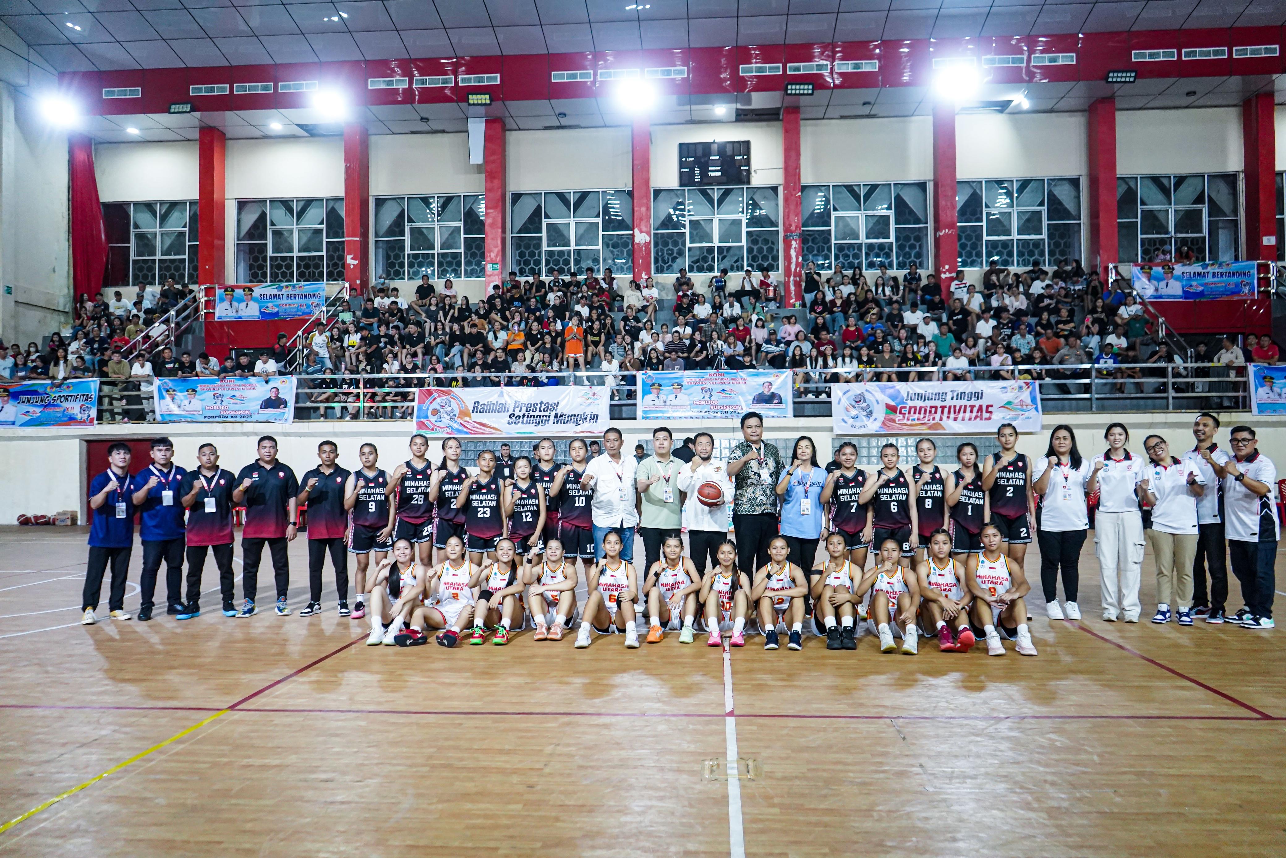 Kategori 5on5 Putri Partai final menghadirkan duel sengit antara Minahasa Utara (Minut) dan Minahasa Selatan (Minsel). Lewat permainan solid dan taktis, Minsel berhasil merebut medali emas