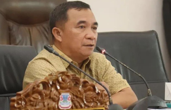 Dolfie Angkouw
