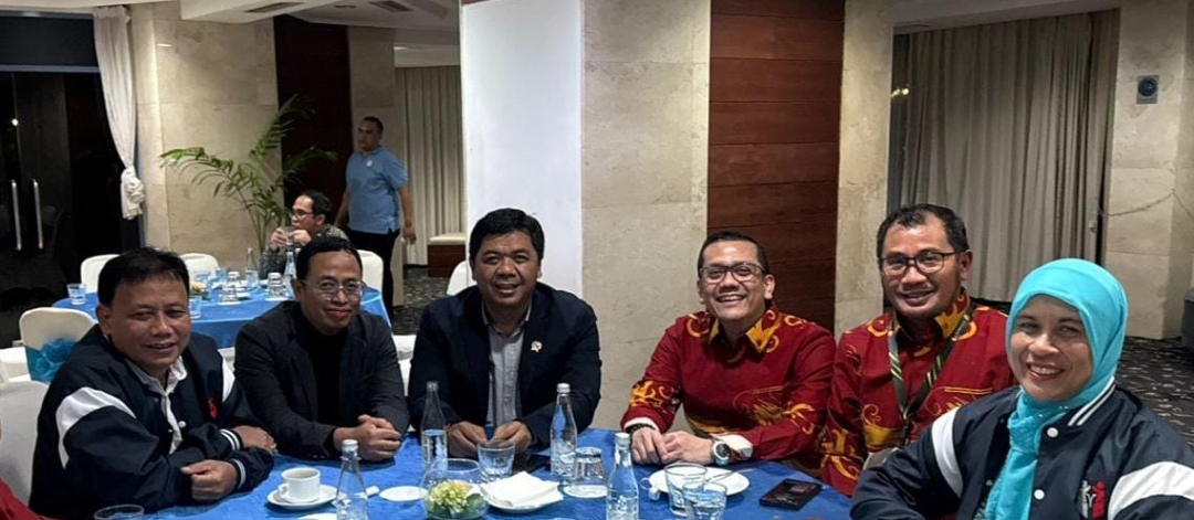 Dr Ferry Daud Liando saat menjadi Juri Nasional di lomba yang diselenggarakan Bawaslu RI.