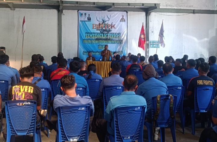 105 personel damkar Kota Bitung mengikuti Bimtek dalam rangka peningkatan kualitas layanan.(Dok Istimewa)