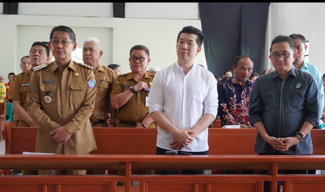 Ikut hadir Wali Kota Bitung Hengky Honandar, CEO PT Archi Indonesia Rudy Suhendra, dan Presiden Direktur PT MSM/TTN David Sompie