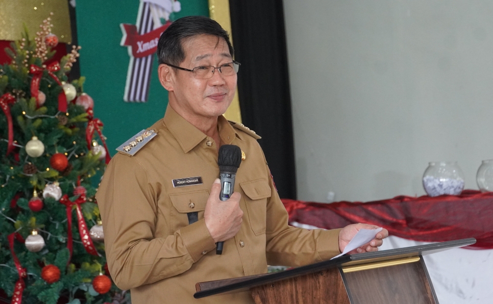 Walikota Bitung memberikan sambutan Natal