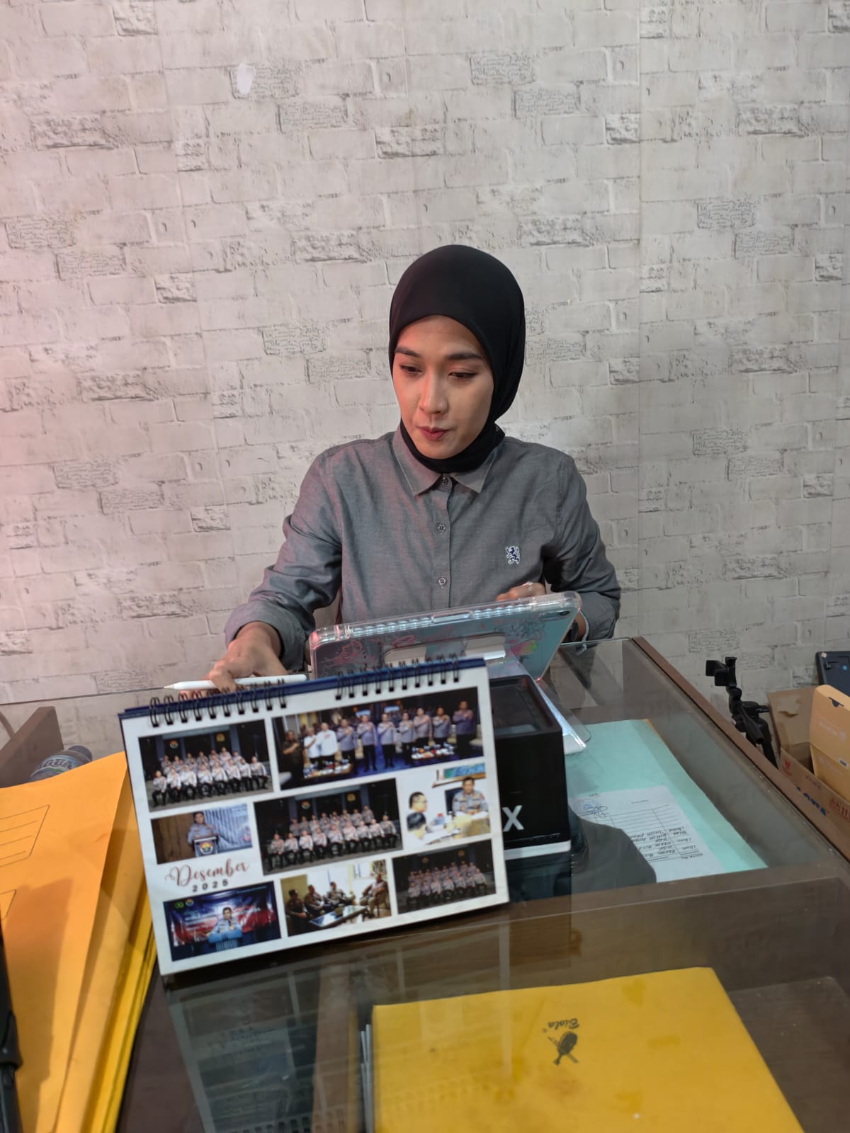 Paur Produk Kreatif Subbid Multimedia Bidhumas Polda Sulut Ipda Pramegita Cahyani, S.Si