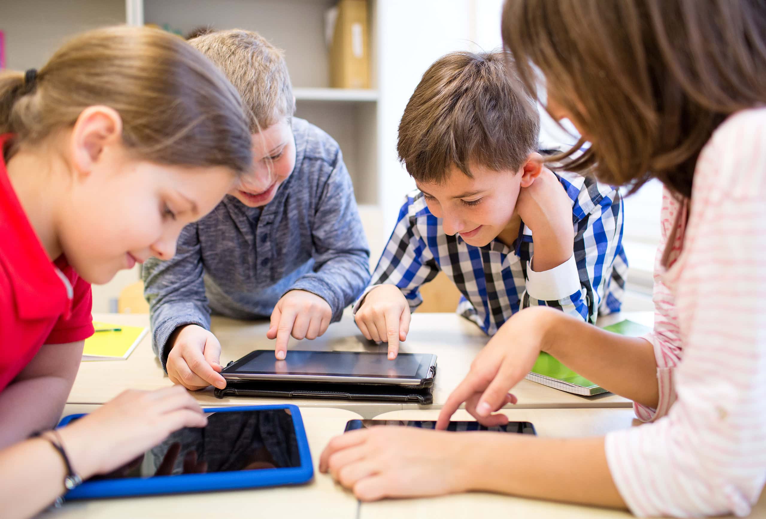 Anak SMP Makin Digital: Teknologi Kini Jadi Bagian Hidup