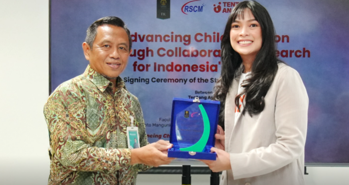 Tentang Anak menggandeng Fakultas Kedokteran Universitas Indonesia (FKUI) dan RS Cipto Mangunkusumo (RSCM) dalam sebuah kolaborasi riset nasional.