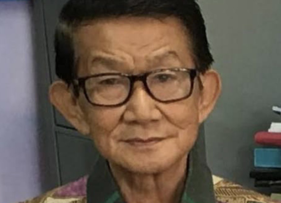 Prof Jan Lombok
