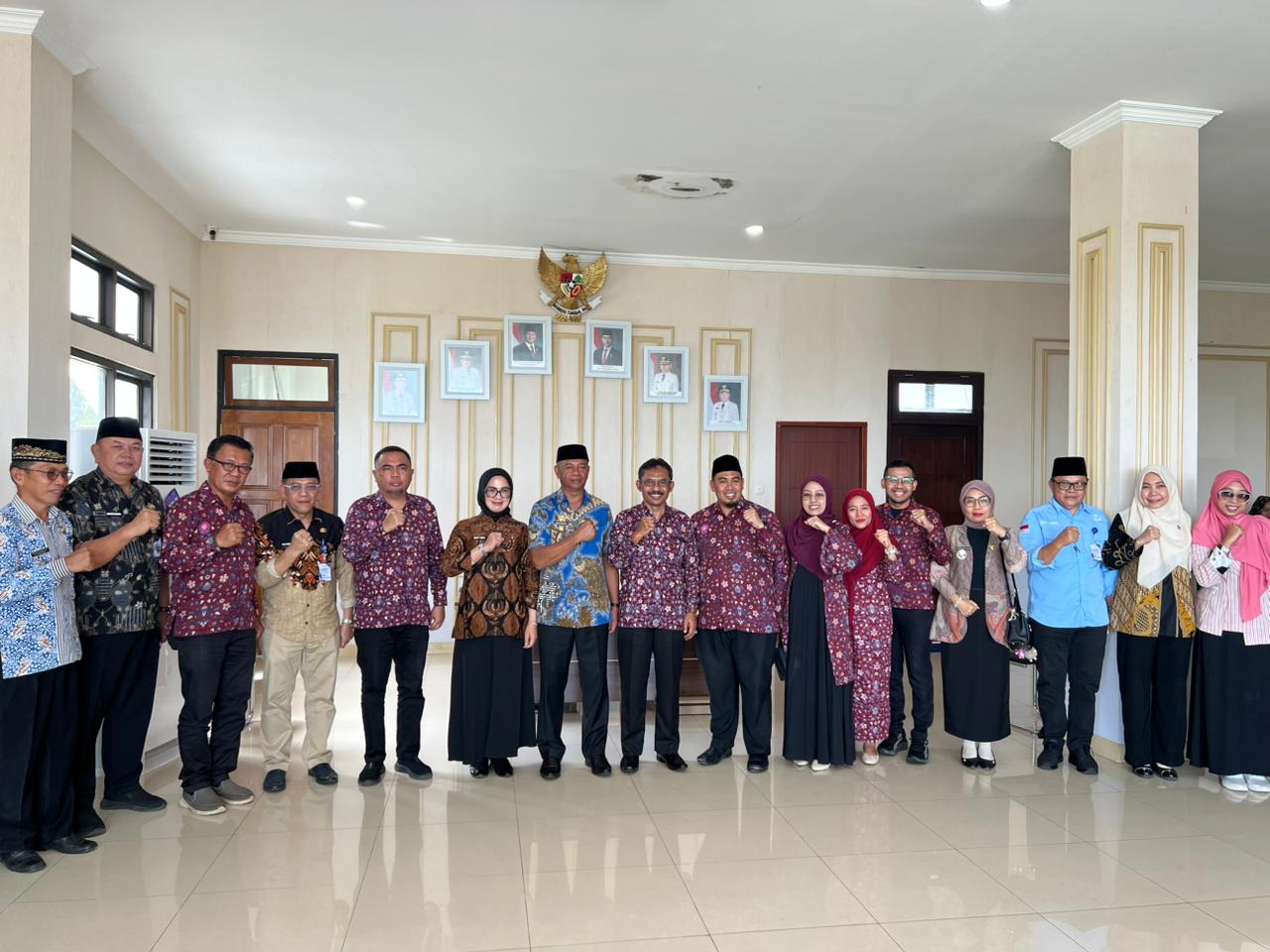 KOORDINASI: Pelaksanaan audiensi bersama Pemkab  Boltim sebagai langkah awal pemantapan pelaksanaan KKN ke-V.