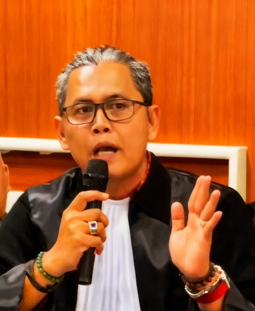 Vebry Tri Haryadi, Advokat, Praktisi Hukum.