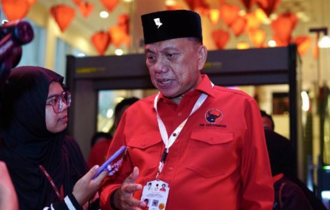 Bendahara Umum Olly Dondokambey usai perayaan HUT PDIP