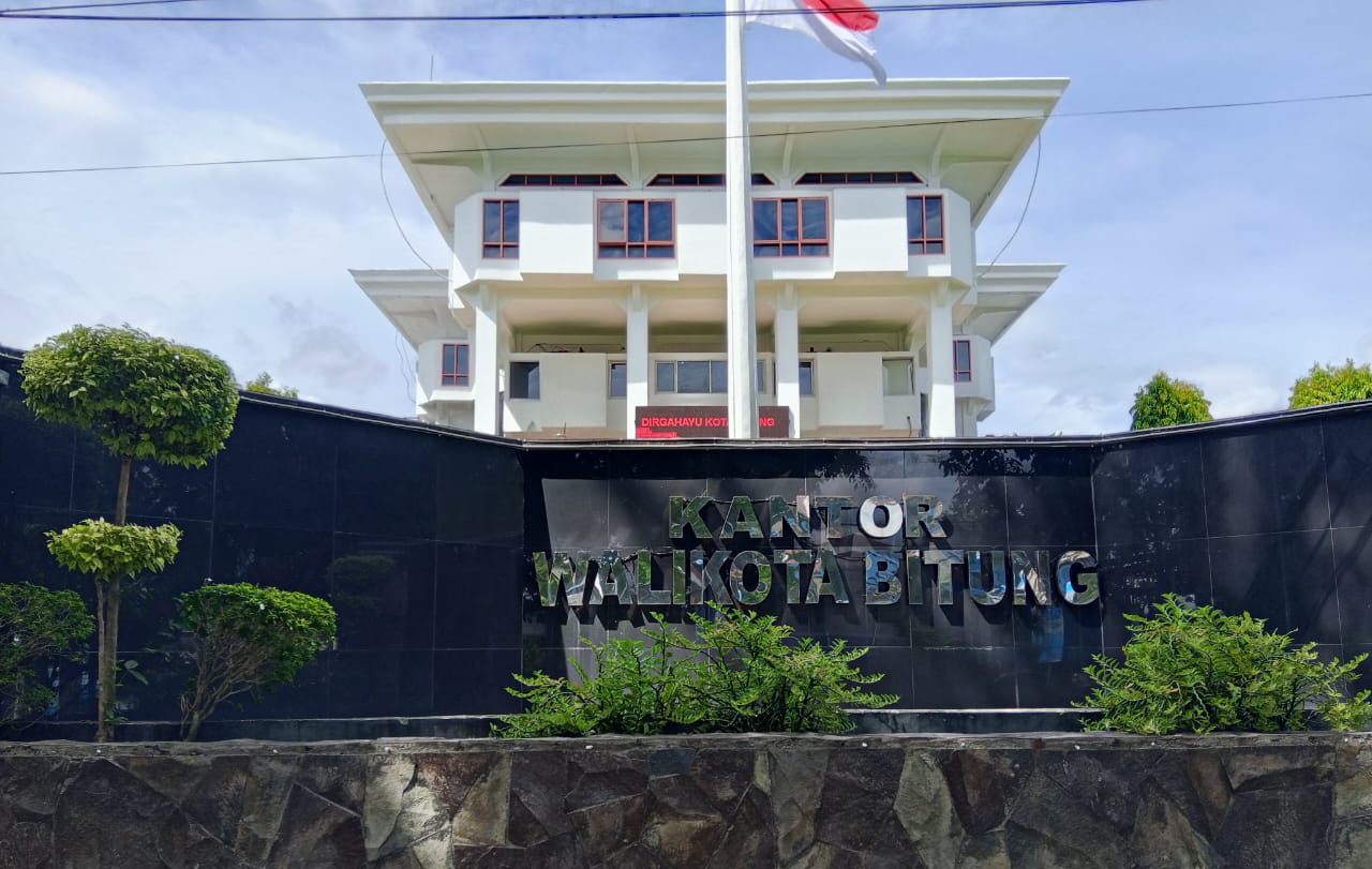 Kantor Wali Kota Bitung.(Franky Sumaraw/MP)