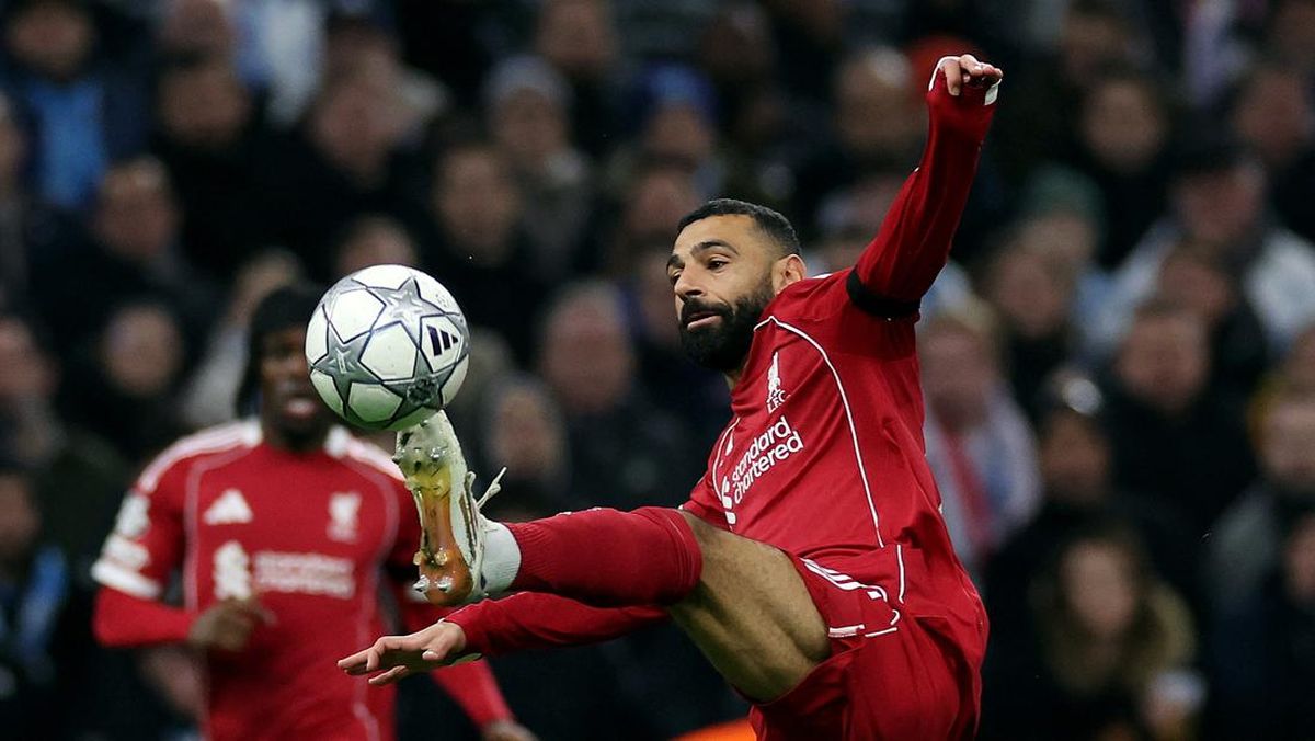 Tendangan keren dari Mohamed Salah buat Liverpool