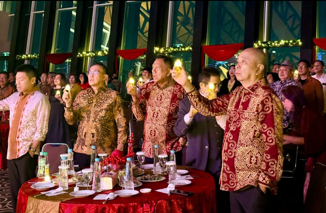 Olly Dondokambey Hadiri Perayaan Natal 2025 dan Kunci Taong Alumando 2026 Alumni SMA Negeri Manado