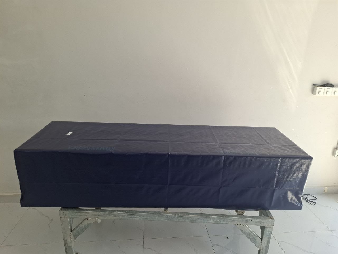 Peti Jenazah Hartono Pajama yang siap dipulangkan ke Sulawesi Utara