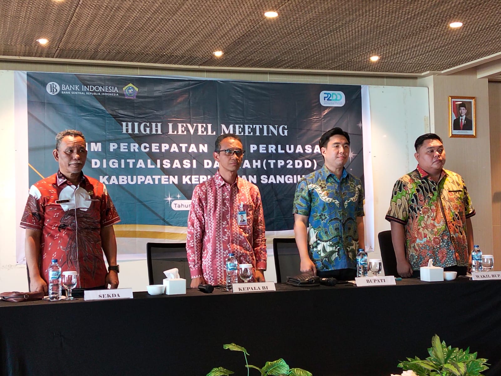 KOLABORASI: Pemkab Kepulauan Sangihe menggelar High Level Meeting Tim Pengendalian Inflasi Daerah (TPID) dan Tim Percepatan dan Perluasan Digitalisasi Daerah (TP2DD) di Tahuna Beach Hotel & Resort.