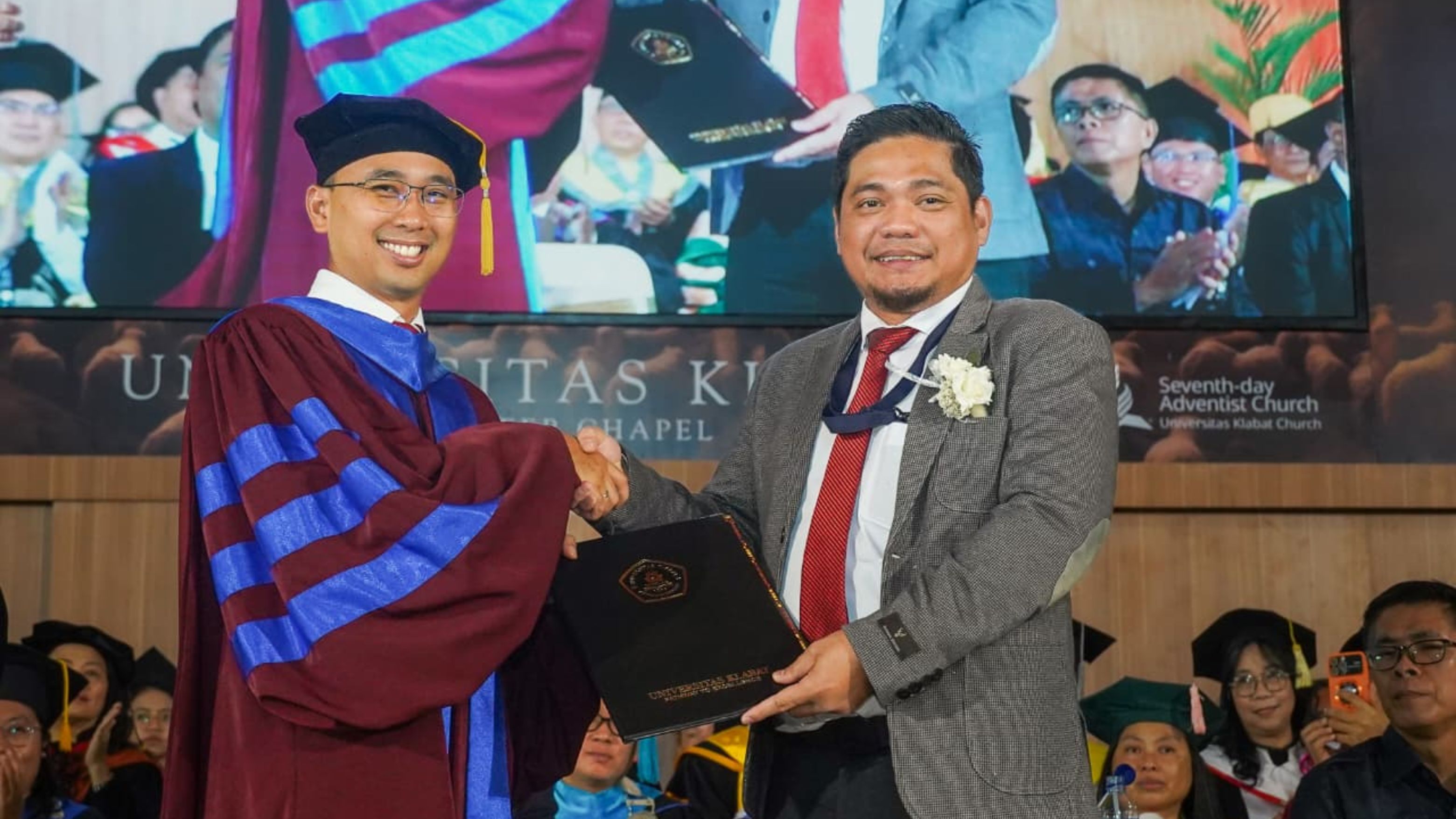 Pengukuhan Guru Besar Prof. Andrew Tanny Liem (sumber gambar : lldikti16.kemdiktisaintek.go.id)