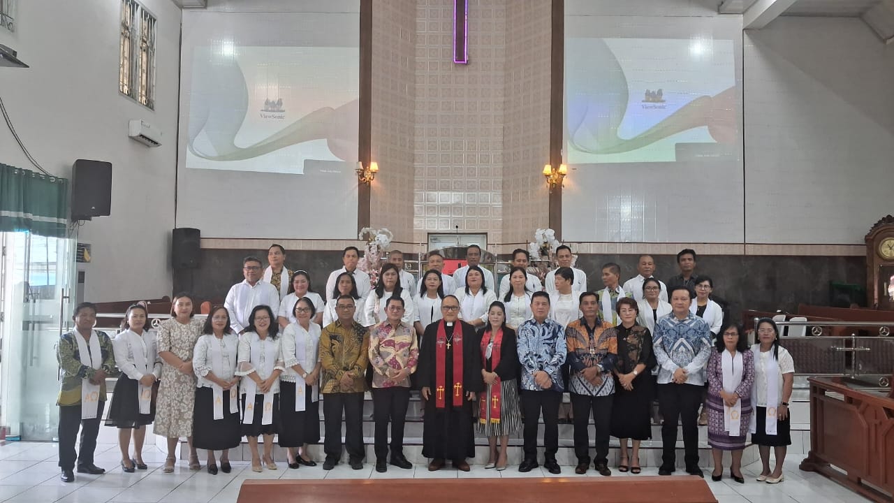 Panitia pelaksana selebrasi Paskah Remaja Sinode GMIM 2026 dilantik.(Dok Istimewa)