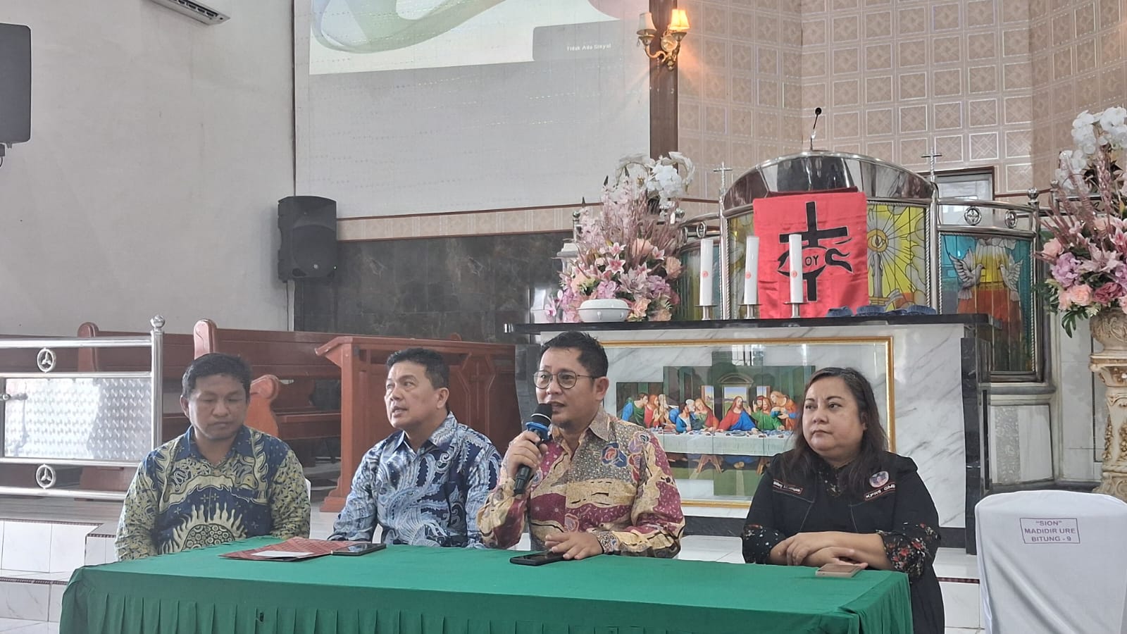 Dari kiri ke kanan: Pnt Yappi Yacobus Letto, Pnt John Michael Sondakh, Pnt Ign Rudy Theno dan Pnt Meilany Mongilala.(Dok Istimewa)