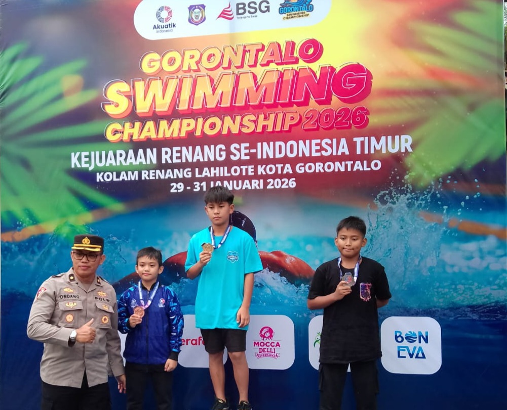 Atlet Manado Flynn Kenneth Tewu Sapu Bersih 12 Nomor di KU 4 dengan 12 emas.