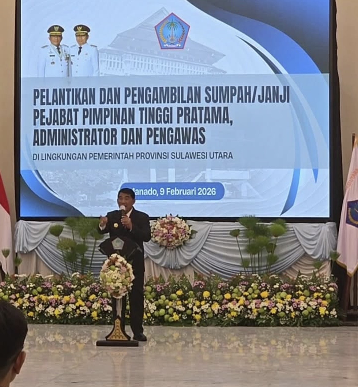 Gubernur Sulut dalam pelantikan pejabat, Senin (9/2).