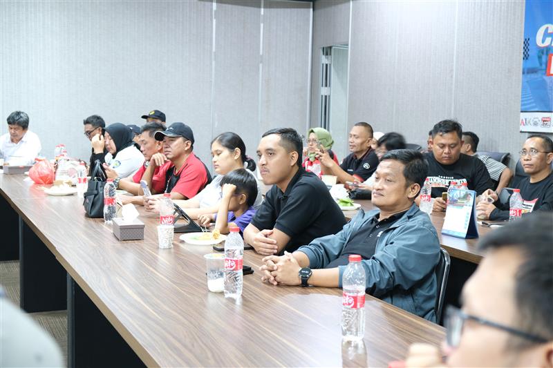 Suasana Daihatu Club Leader Meet Up &amp; Buka Bersama di Daihatsu Stamping Plant, Sunter.