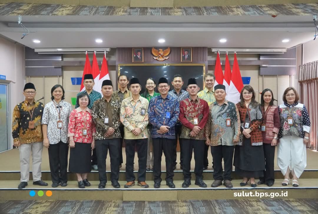 SIAP MELAYANI: Pelantikan dan pengambilan sumpah/janji pejabat administrator di lingkungan Badan Pusat Statistik Provinsi Sulawesi Utara berlangsung khidmat pada Jumat, 27 Februari 2026.