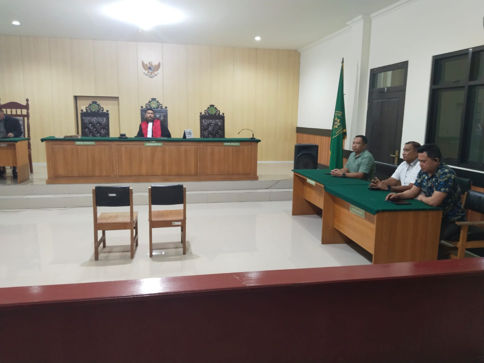 Upaya praperadilan yang diajukan tersangka dugaan tindak pidana penganiayaan dan pengancaman, ditolak oleh Pengadilan Negeri Tahuna.