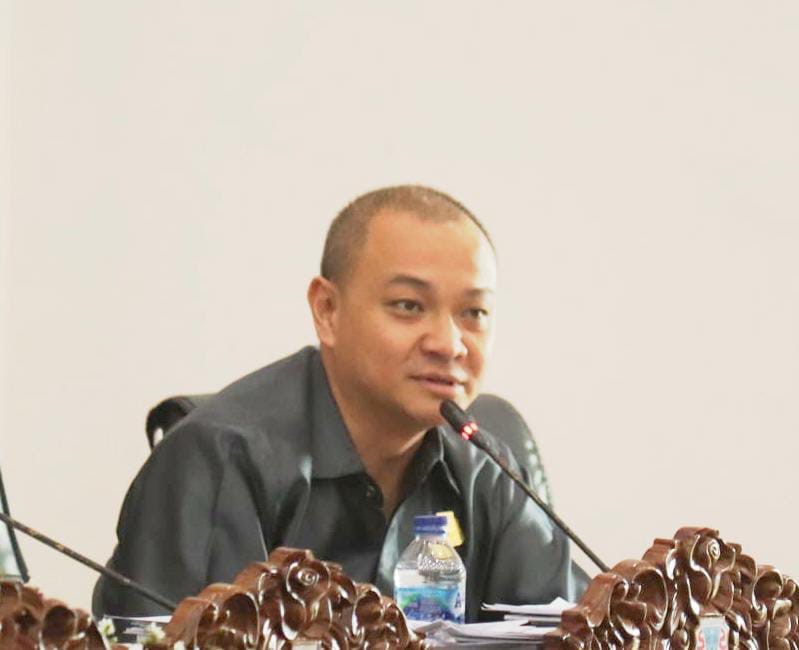 Reza Rumambi
