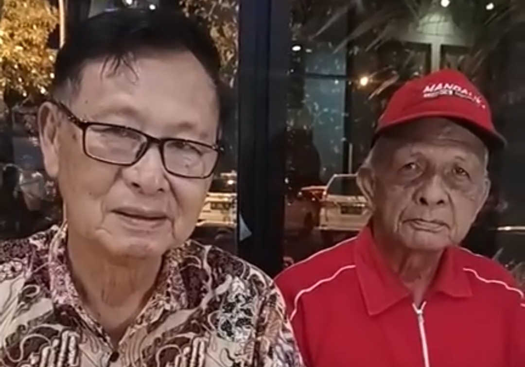 Pdt Dr RAD Siwu PhD dan Ronny Mongisidi