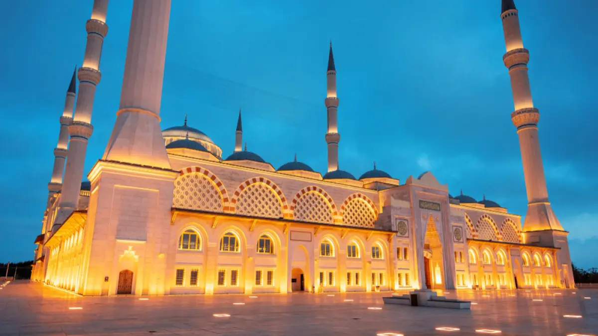 Ramadhan adalah momen istimewa yang perlu disambut dengan persiapan matang, termasuk mengetahui jadwal imsakiyah dan waktu sholat.