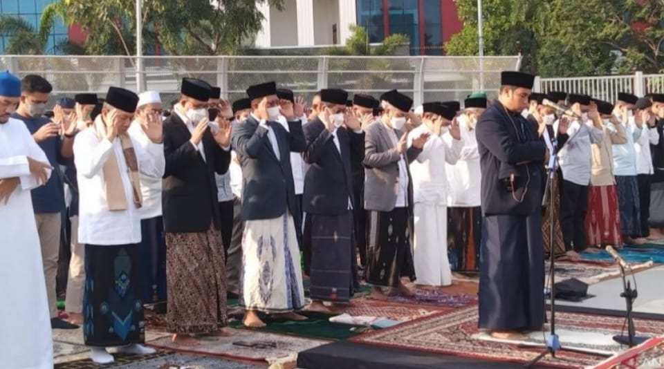 Ilustrasi - Kemenag Kota Manado resmi merilis jadwal imam dan khatib untuk pelaksanaan Sholat Idul Fitri 2026 di seluruh wilayah Kota Manado.