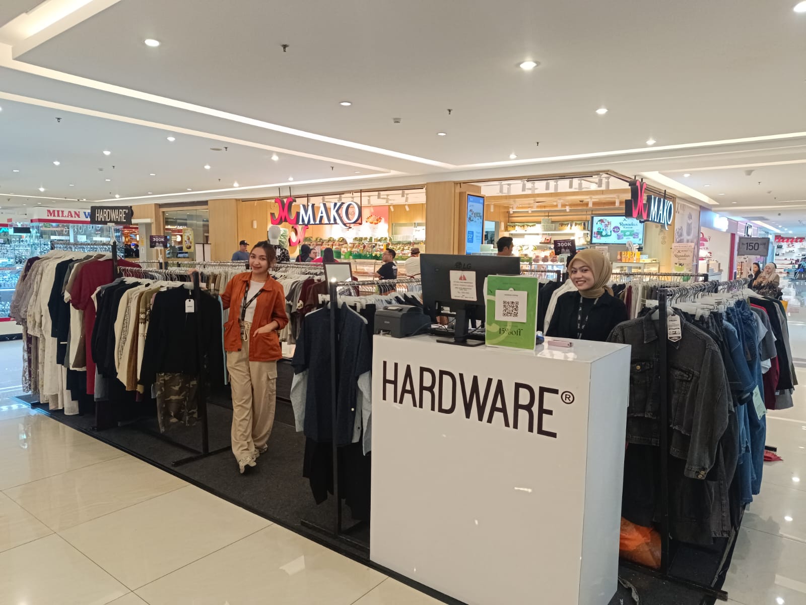 Hardware saat Bazaar Ramadhan di Atrium Mantos 1