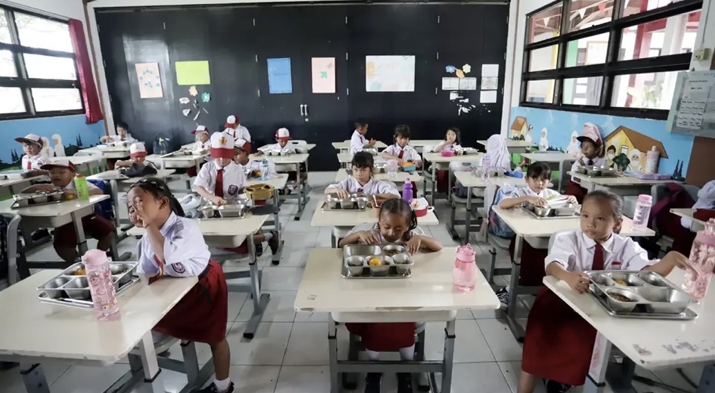 BGN Sebut Siswa Terima MBG Fresh 5 Hari: Siswa dan Bumil di Daerah 3T Sampai 6 Hari, Dapat Menu Kering