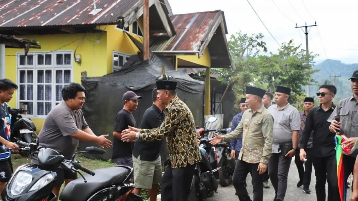 Bupati Oskar Manoppo dan Wabup Argo V. Sumaiku mengajak masyarakat kembali bersatu pasca Pilkada di Modayag Barat