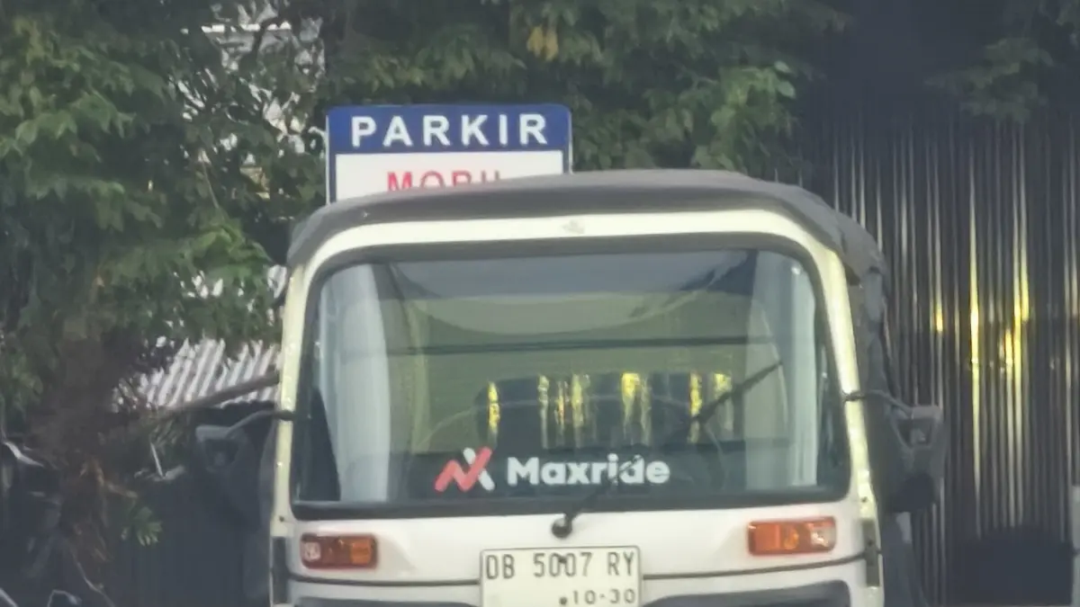 Bajaj di Kota Manado