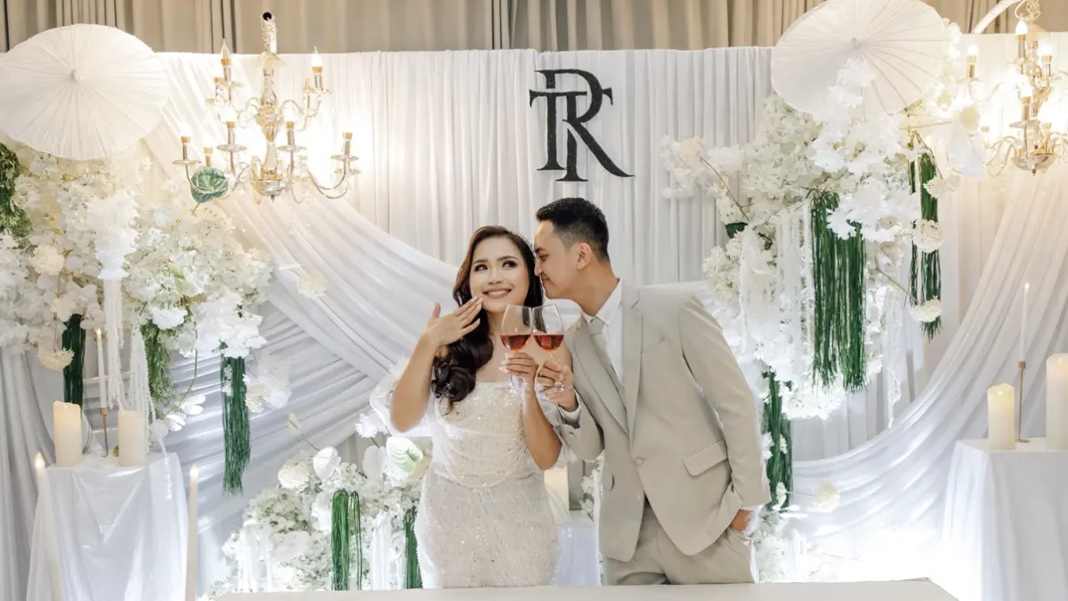 FOUR POINTS BY SHERATON MANADO RAMAIKAN TENANT SPARKLING WEDDING FAIR di Mantos 3