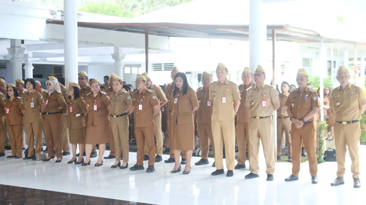 Nampak para ASN di lingkungan Pemkab Sangihe mendengarkan arahan yang disampaikan Wakil Bupati Tendris Bulahari.