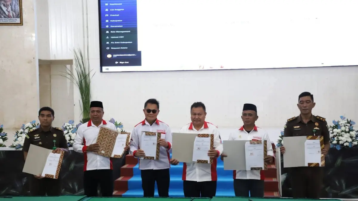 (ABPEDNAS) Kabupaten Minahasa Tenggara masa bakti 2025–2030 resmi bertugas di bawah kepemimpinan Sammy Pongilatan. 