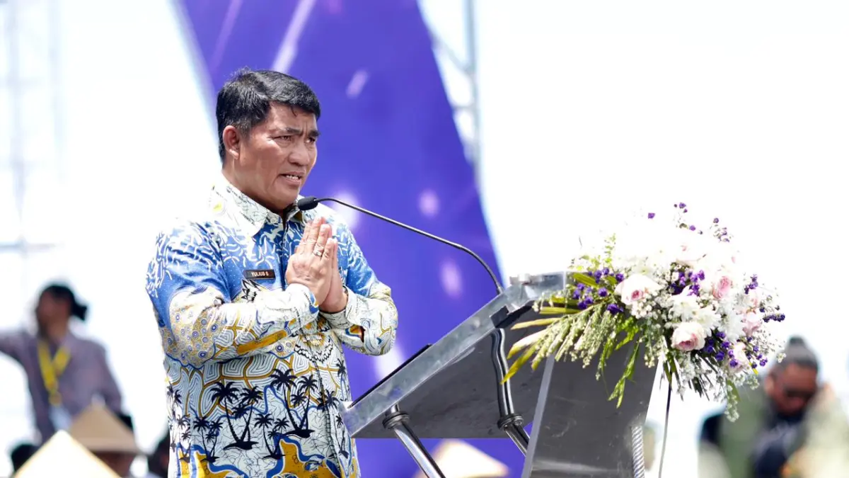 Gubernur Yulius Selvanus dalam Perayaan Paskah Nasional Tahun 2026  di kawasan Pohon Kasih, Megamas, Kota Manado, Rabu (8/4/2026). 